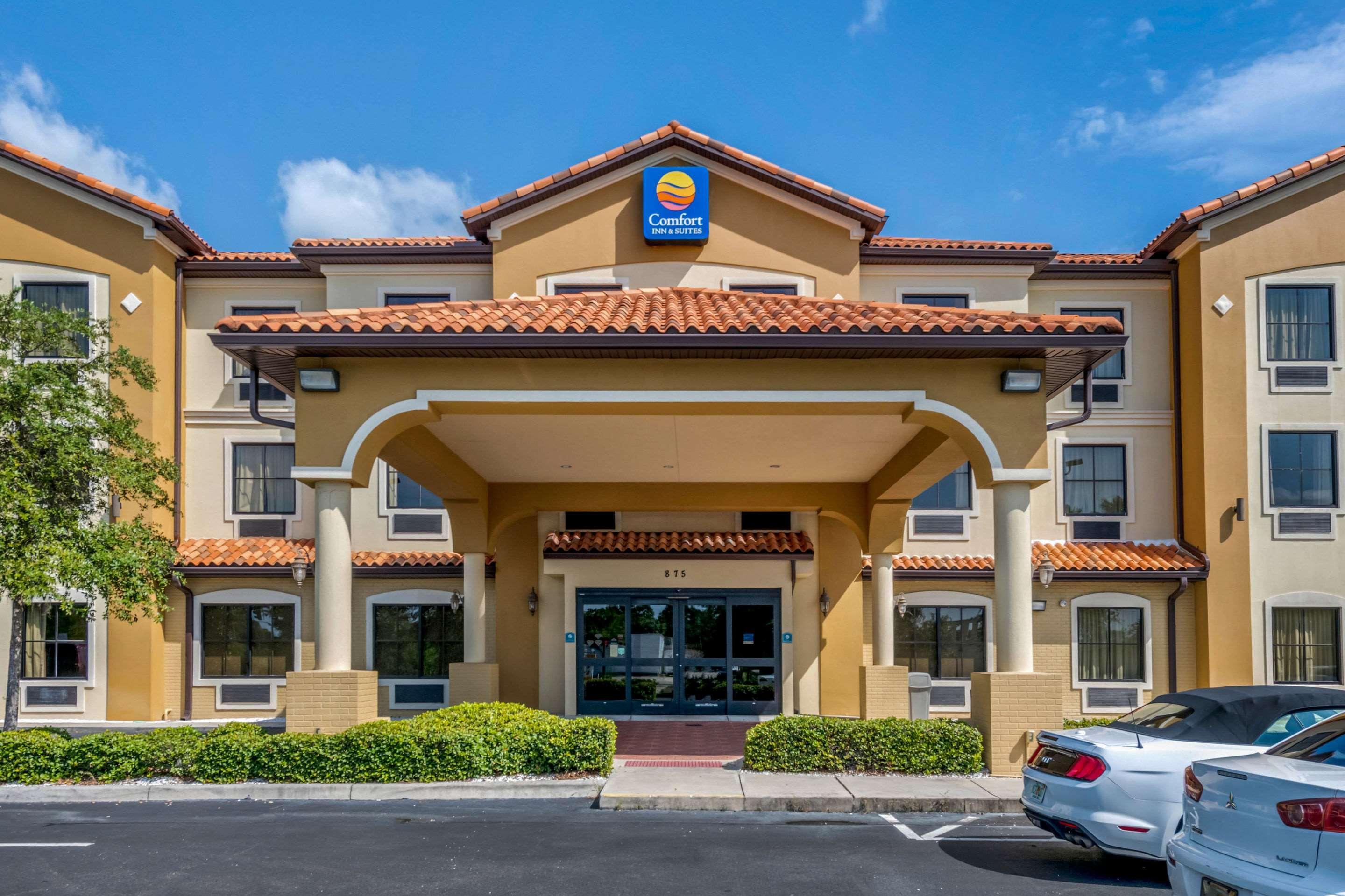Comfort Inn & Suites Northeast - Gateway Sankt Petersburg Zewnętrze zdjęcie